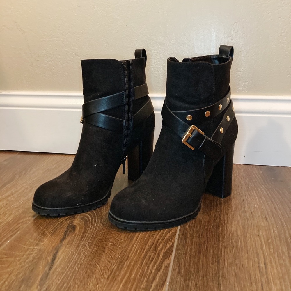 APT 9 | Chunky Black Ankle Boots